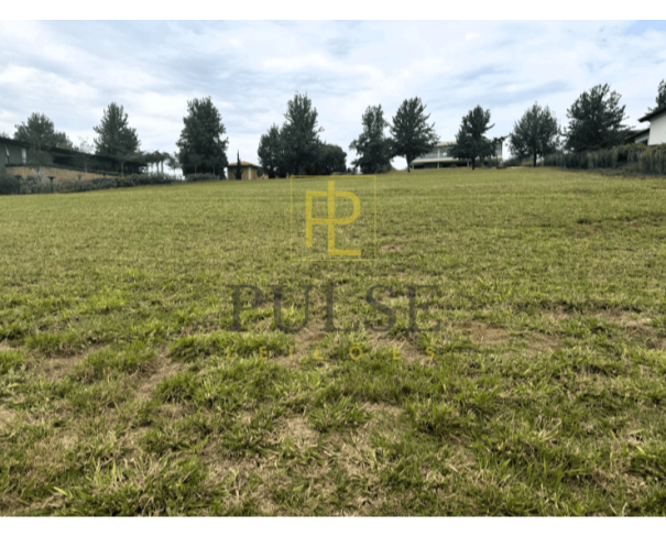 Foto de Bragança Paulista (SP) Lote de 3.246,65 m2 no Condomínio Quinta da Baronesa II