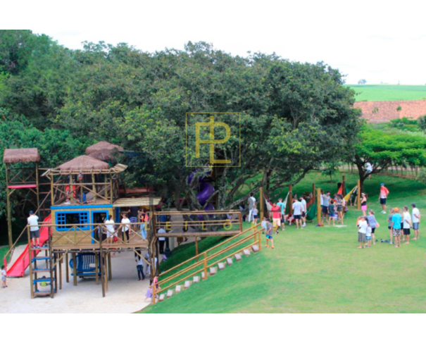 Foto de Bragança Paulista (SP) Lote de 3.246,65 m2 no Condomínio Quinta da Baronesa II